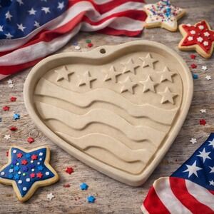 Vintage Pampered Chef Patriotic Heart Cookie Mold Final Edition 2934 Baking NEW